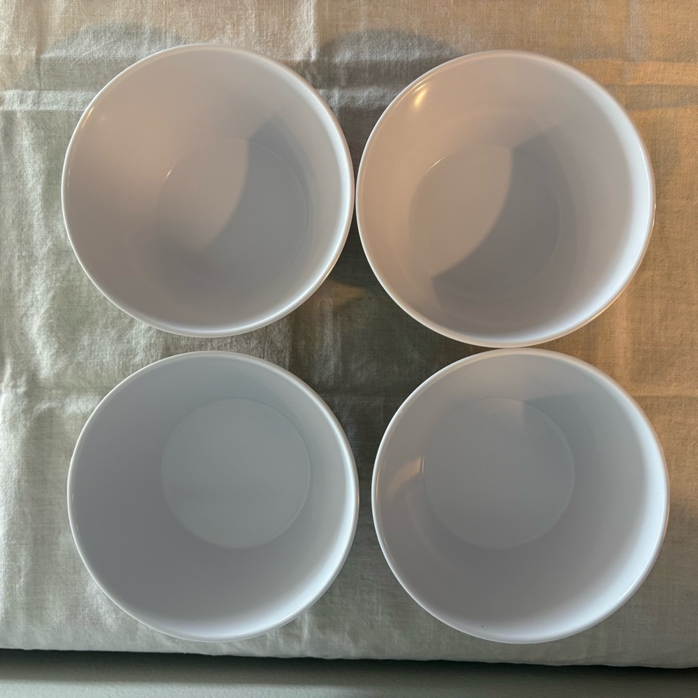 12 Piece Melamine Hibiscus Tropical Dinnerware Set Bowls. Dinner & Salad Plates - Picture 6 of 11